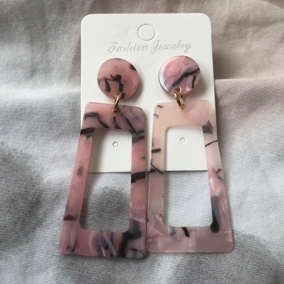 Pink Dangle Earrings - Picture 3 of 5